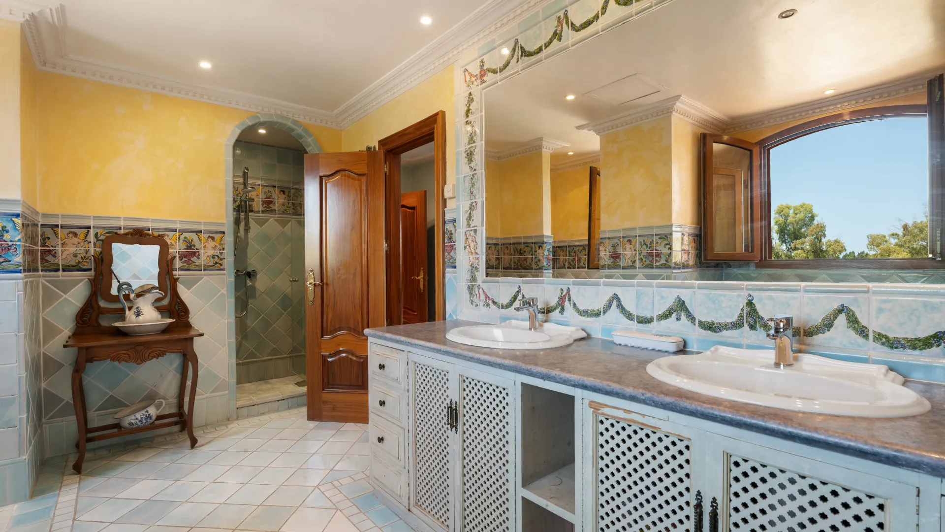 For sale Alhambra del Golf penthouse