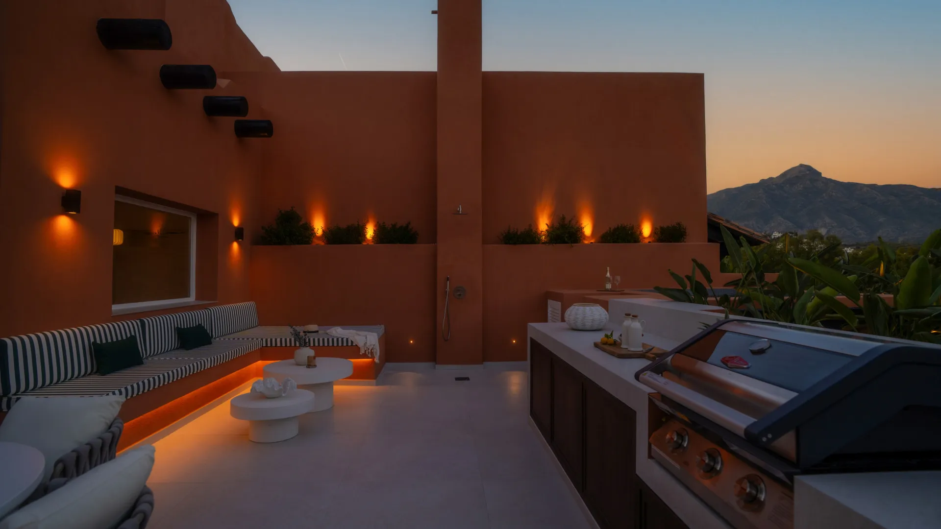 Duplex penthouse in Alminar de Marbella for sale