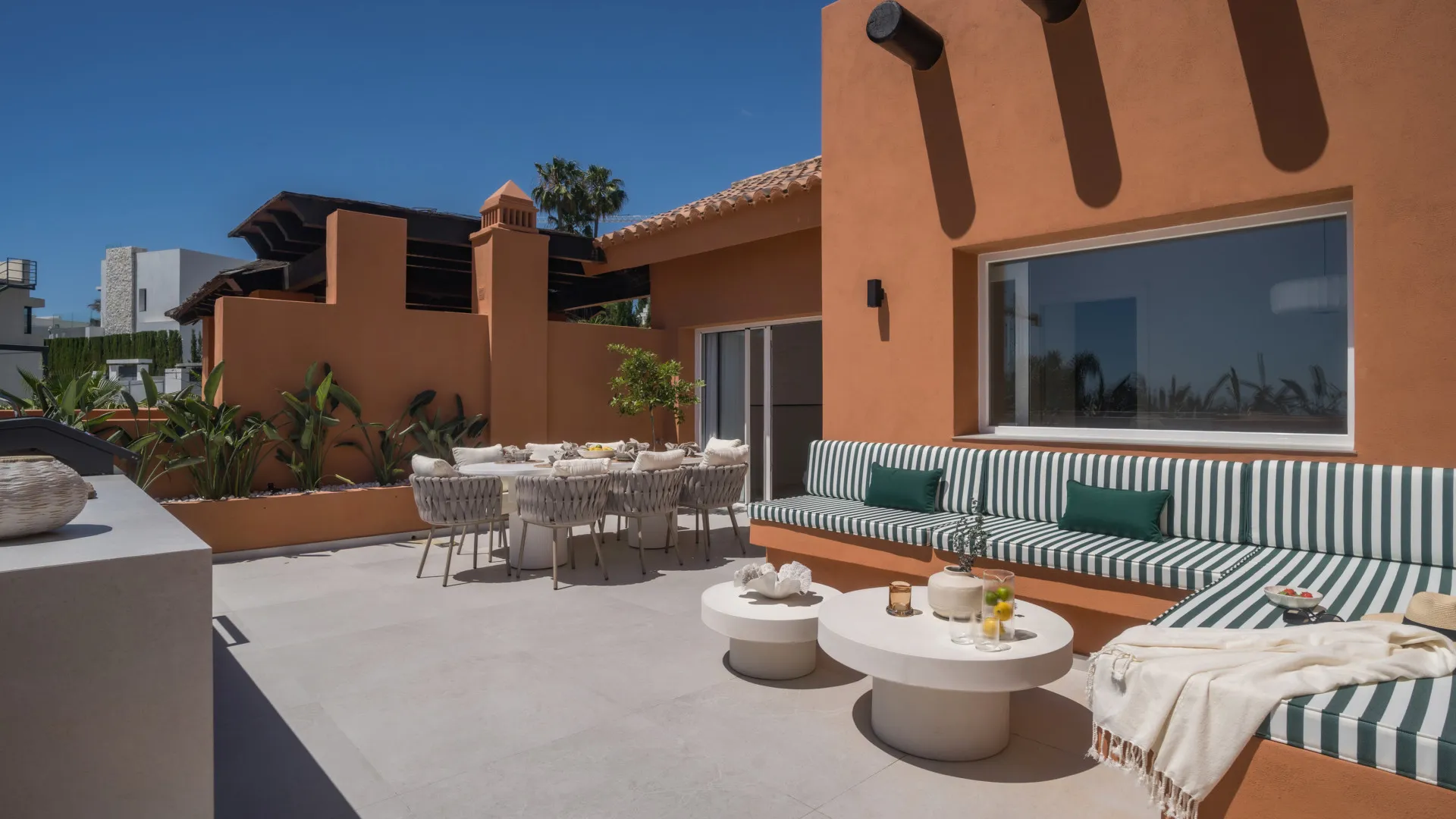 Duplex penthouse in Alminar de Marbella for sale