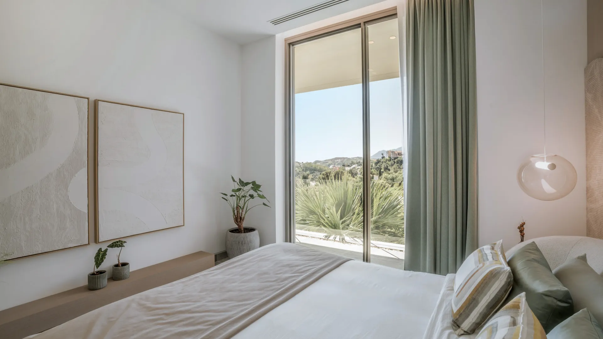 For sale 6 bedrooms villa in The Hills