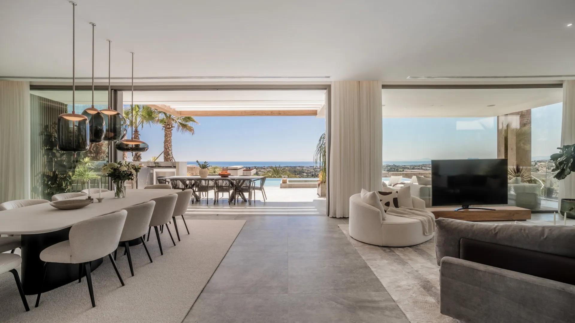 For sale 6 bedrooms villa in The Hills