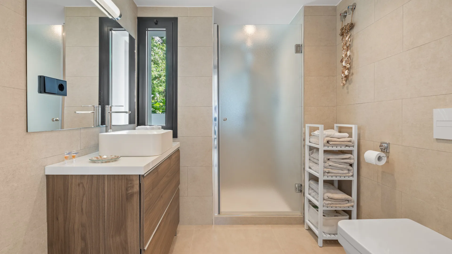 Nueva Andalucia, villa en venta con 5 dormitorios