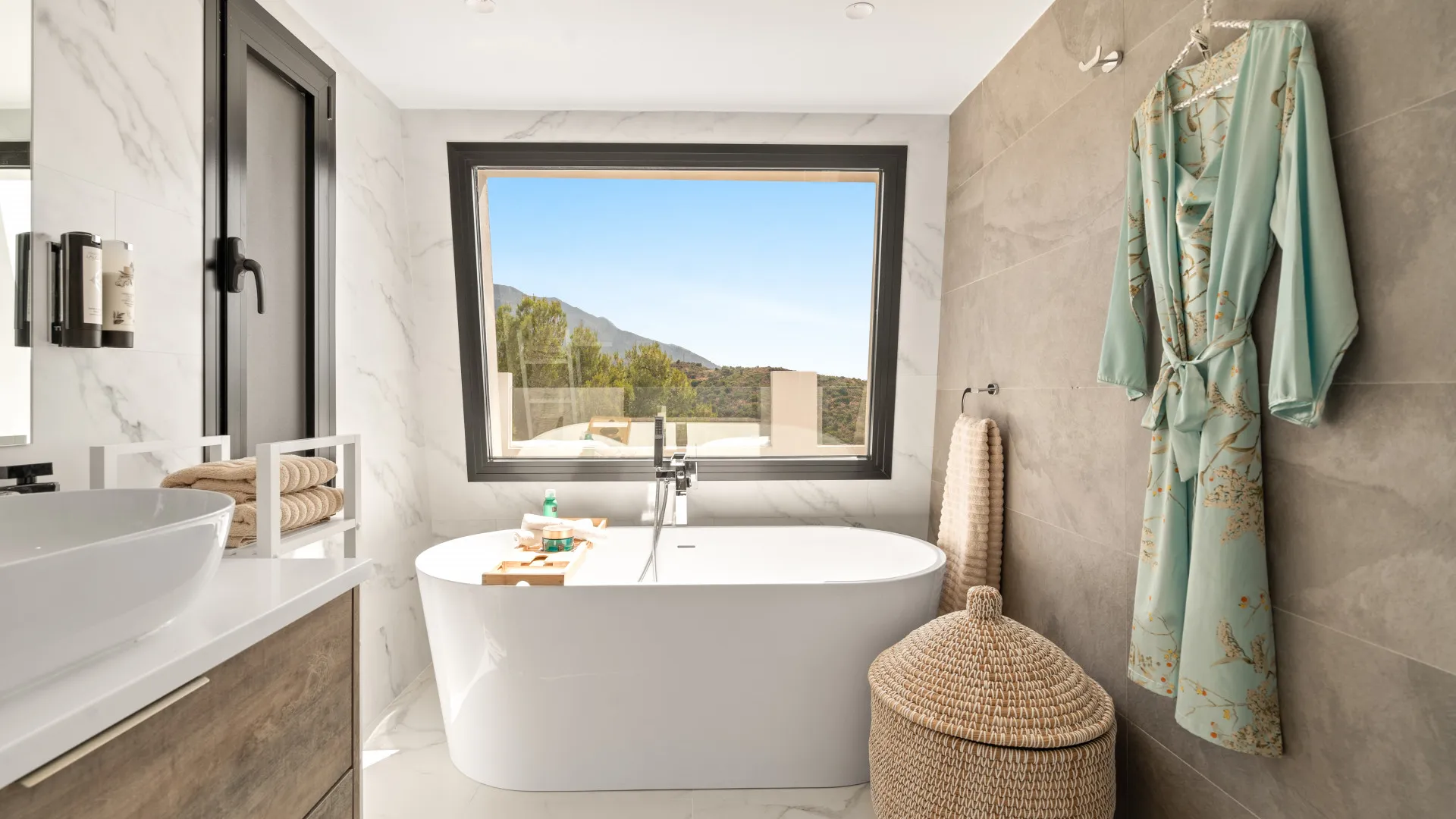 Nueva Andalucia, villa en venta con 5 dormitorios