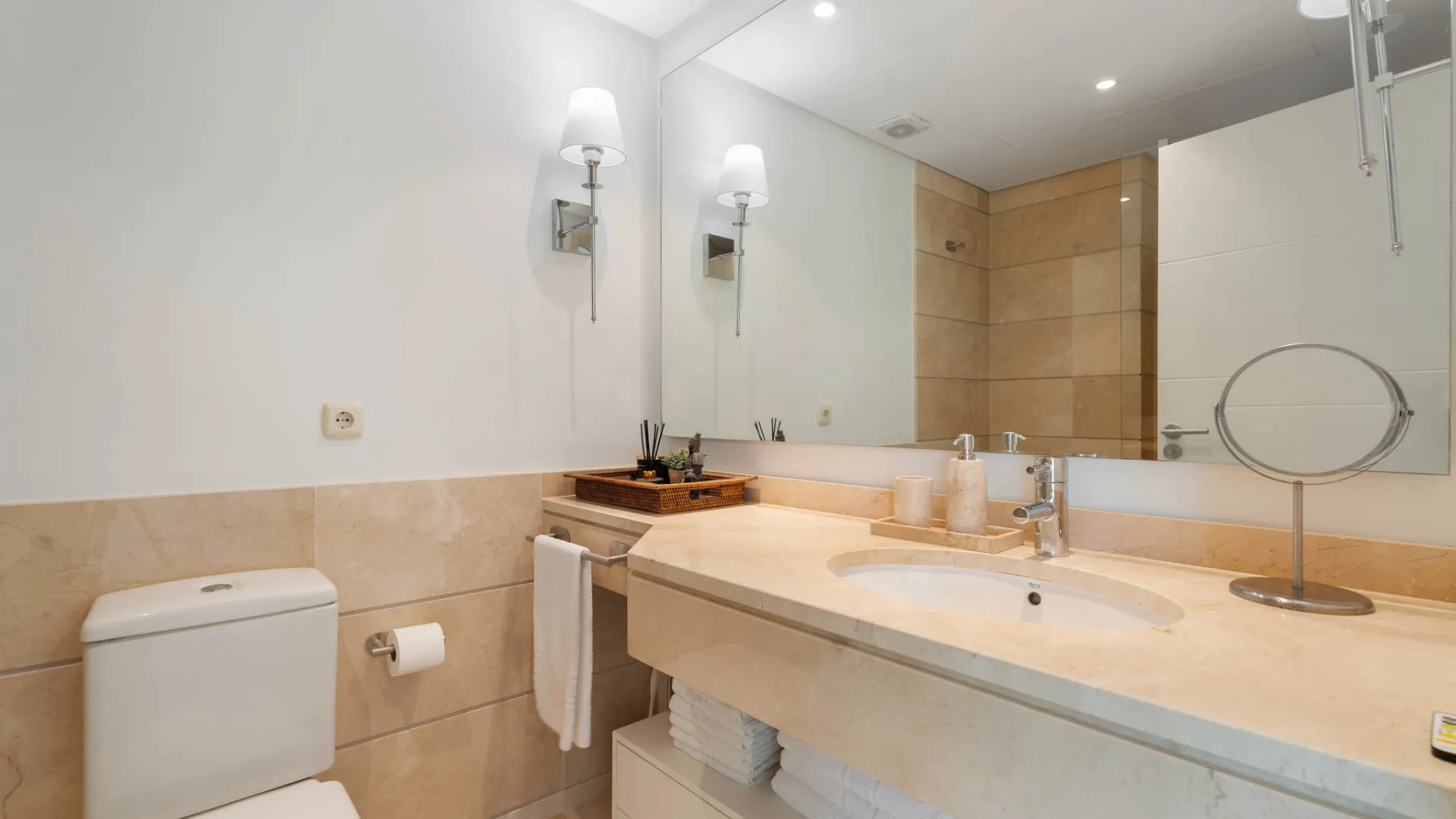 3 bedrooms Casares ground floor apartment for sale