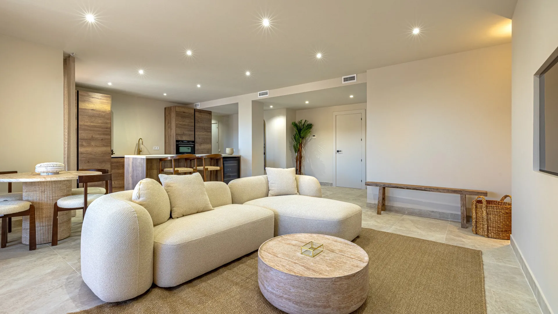 Ground floor apartment for sale in Las lomas del Conde Luque