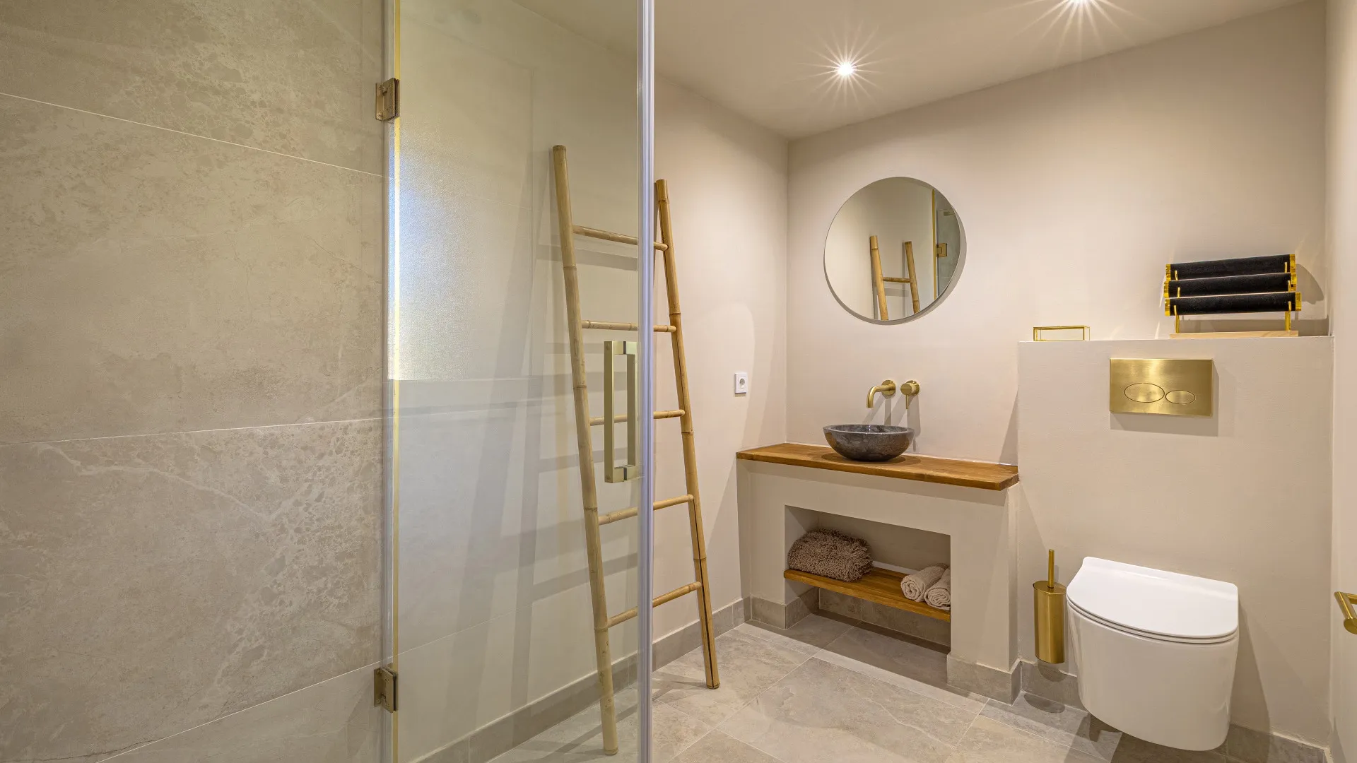 Ground floor apartment for sale in Las lomas del Conde Luque