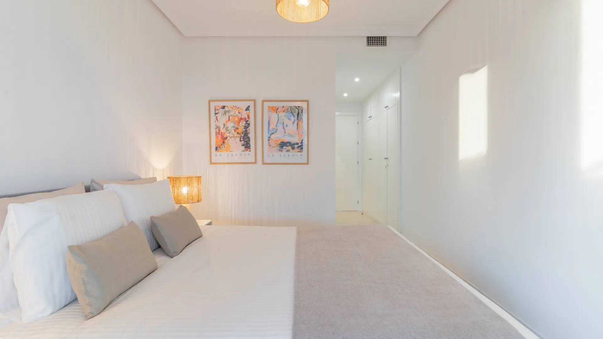 Apartamento planta baja a la venta en Estepona