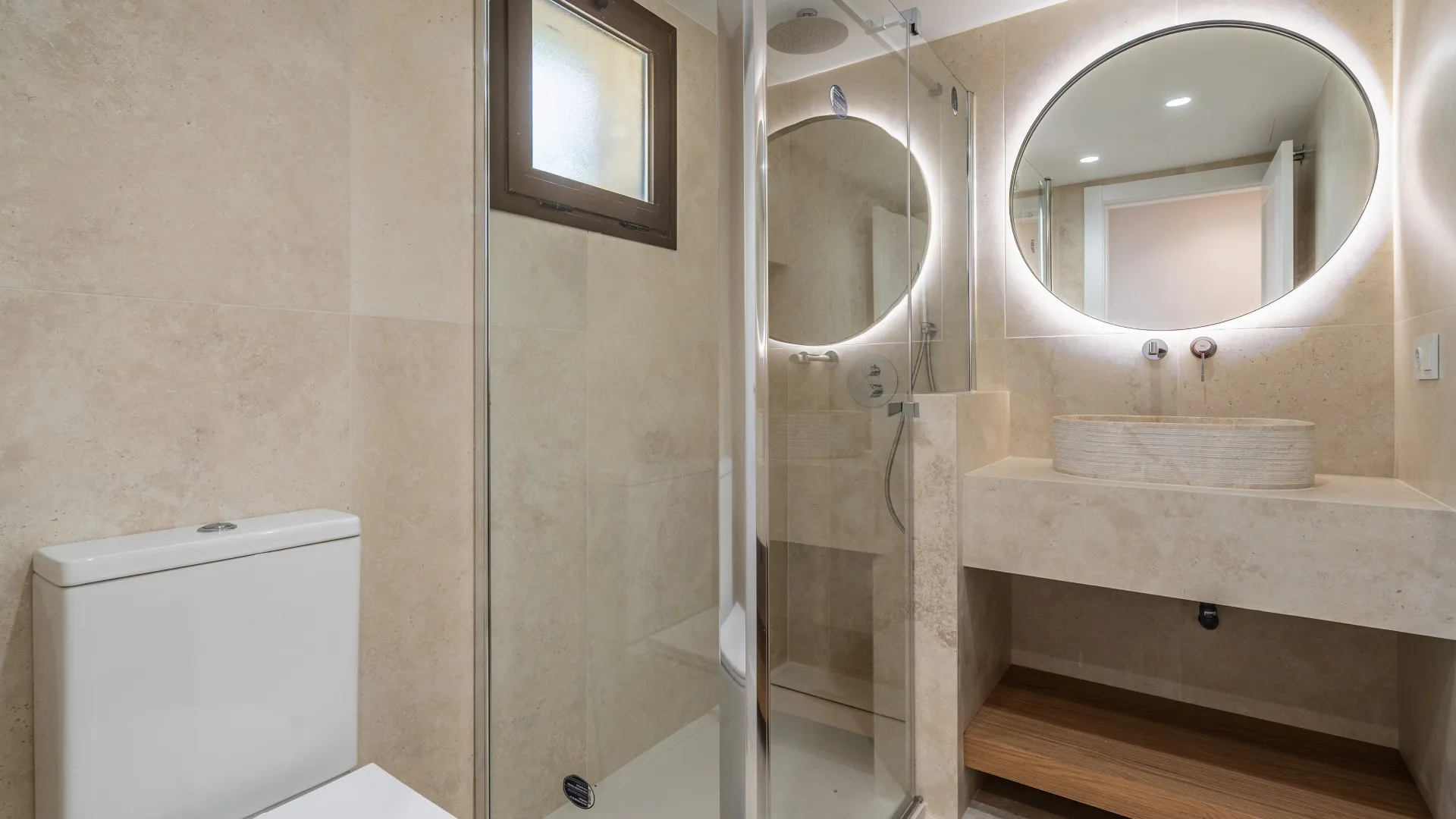 Apartamento planta baja con 3 dormitorios en venta en Los Arqueros