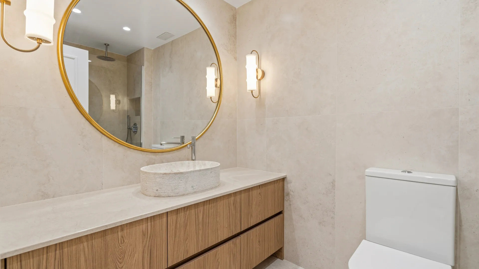 Apartamento planta baja con 3 dormitorios en venta en Los Arqueros