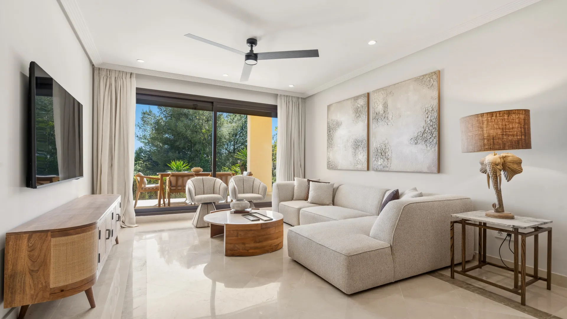 Apartamento planta baja con 3 dormitorios en venta en Los Arqueros