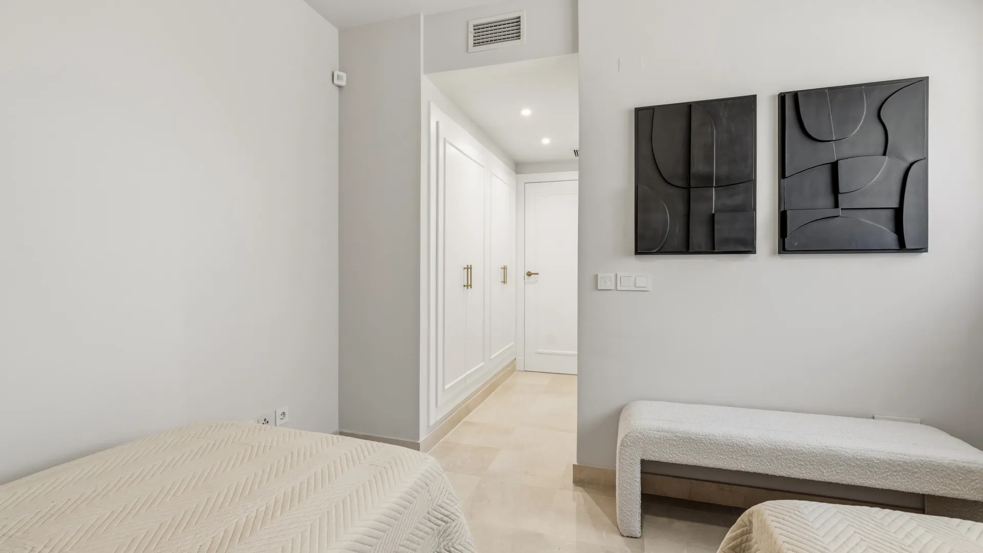 Apartamento planta baja con 3 dormitorios en venta en Los Arqueros