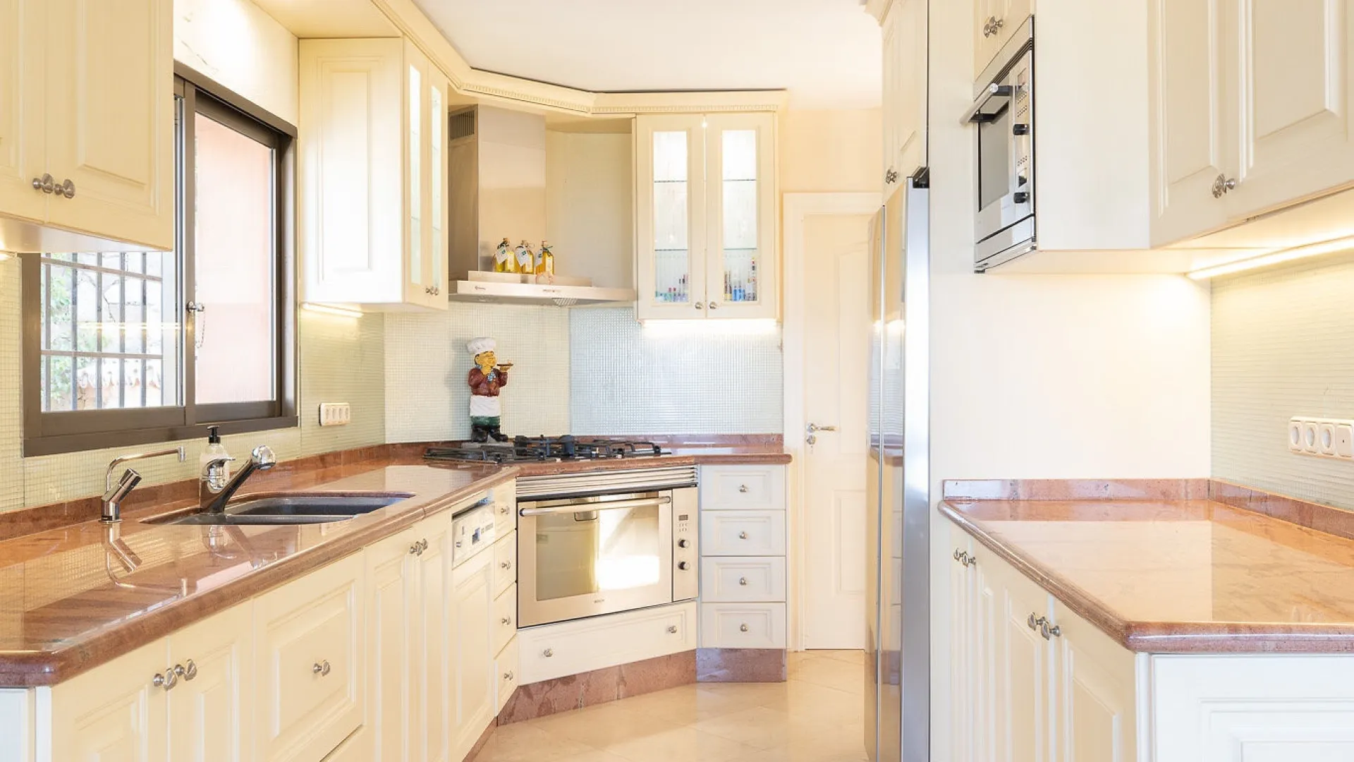 Villa en venta en El Rosario con 5 dormitorios