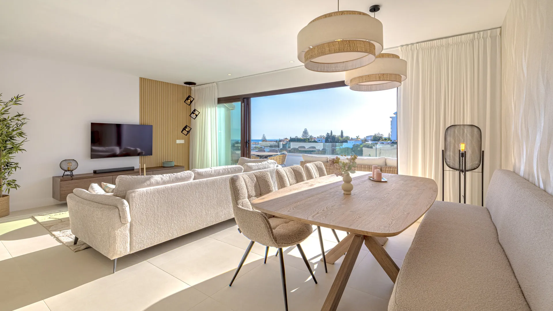 Buy penthouse in El Higueron with 2 bedrooms