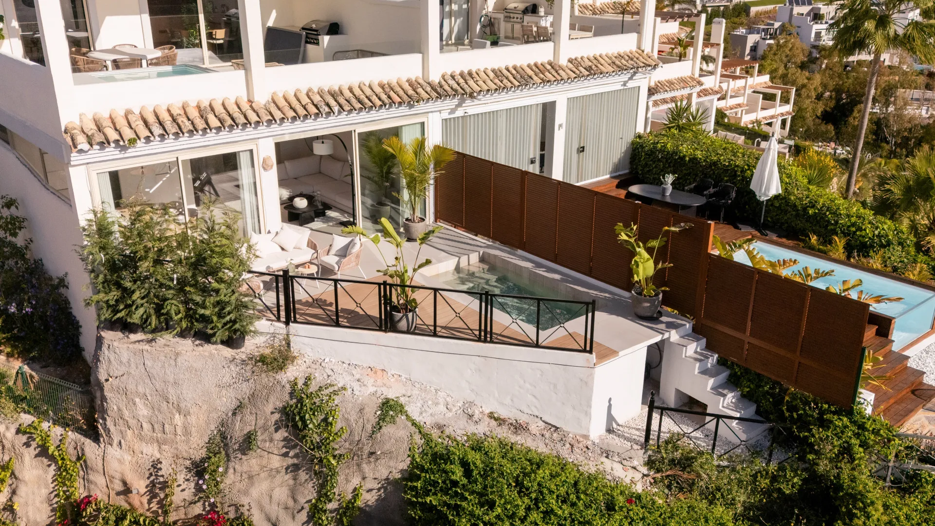 Palacetes Los Belvederes ground floor apartment for sale