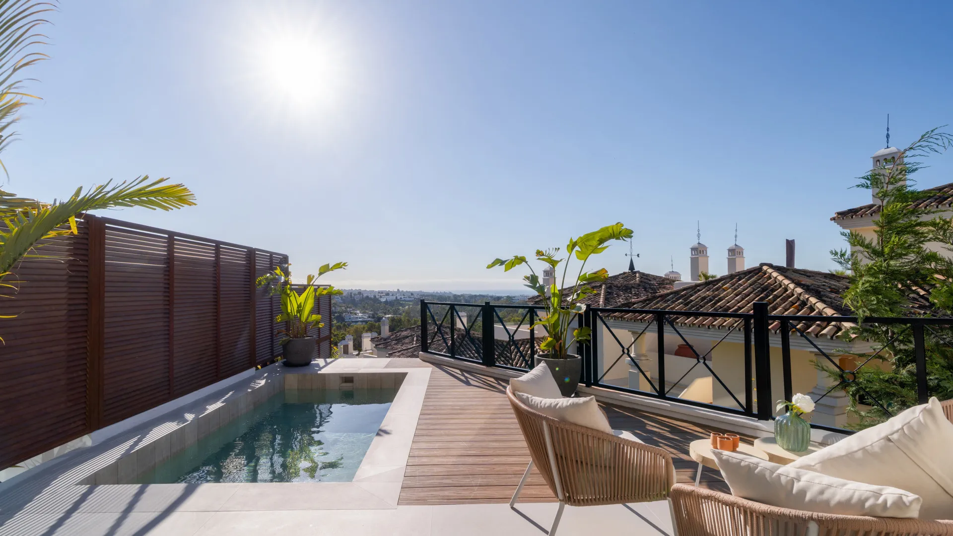 Palacetes Los Belvederes ground floor apartment for sale