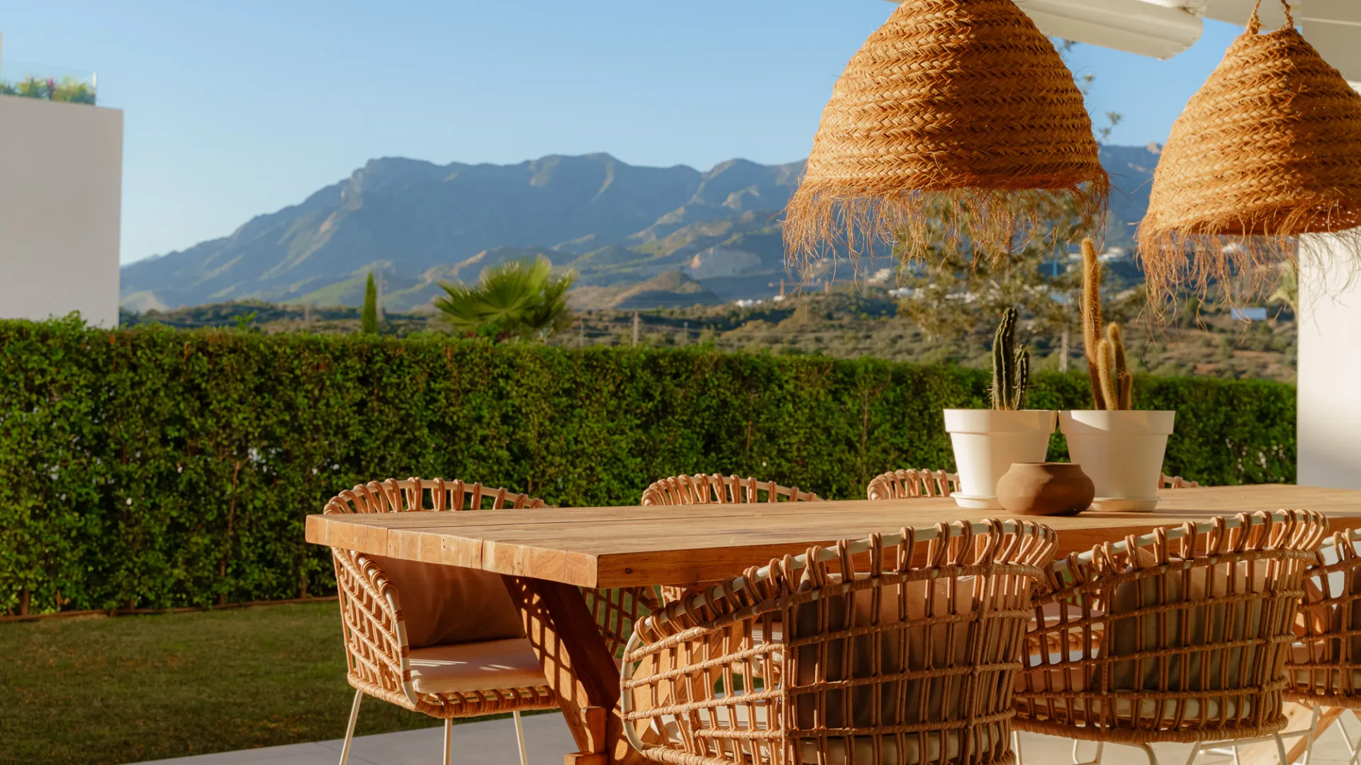 Apartamento planta baja en venta en Marbella con 4 dormitorios