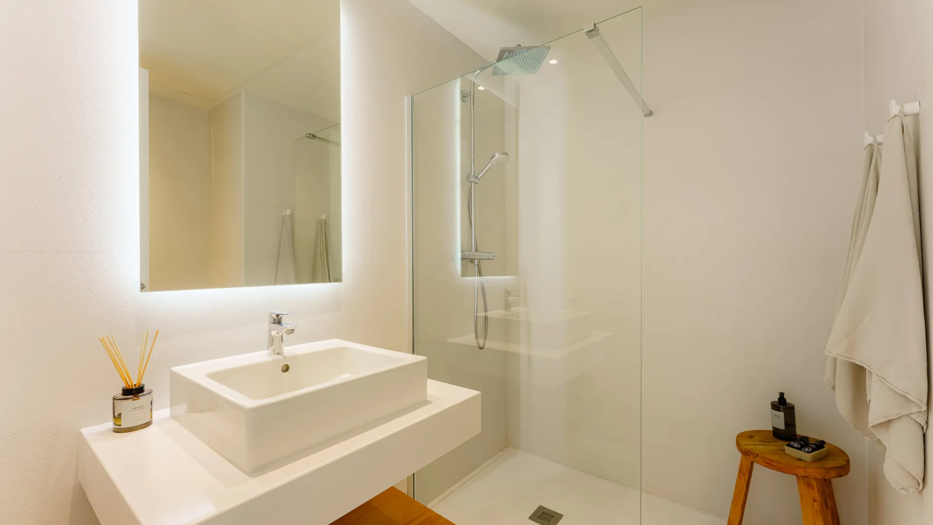 Apartamento planta baja en venta en Marbella con 4 dormitorios