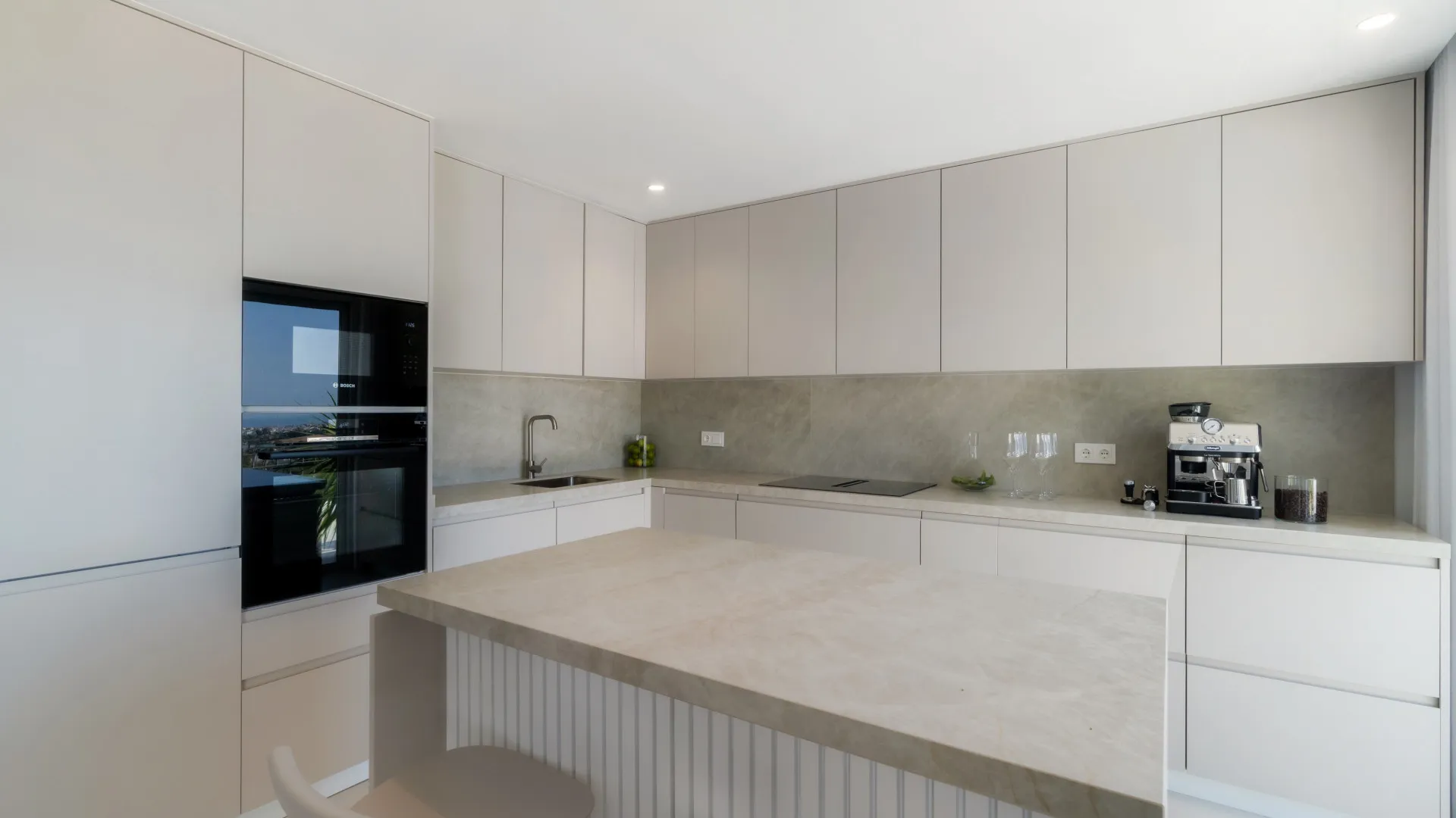 Atico duplex de 3 dormitorios a la venta en La Quinta