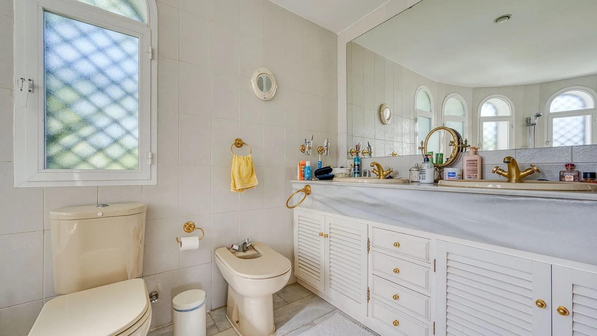 4 bedrooms Nueva Andalucia villa for sale