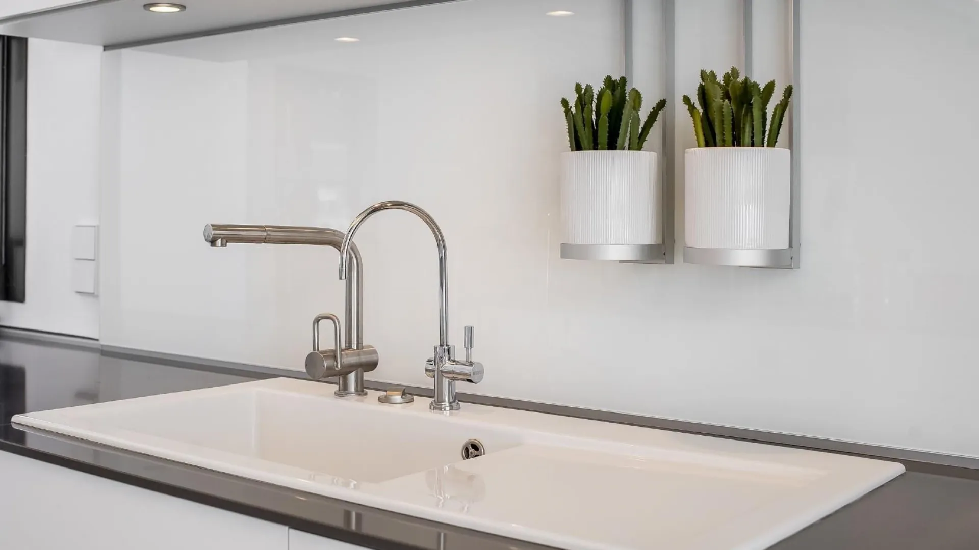 Villa de 6 dormitorios en venta en Las Chapas