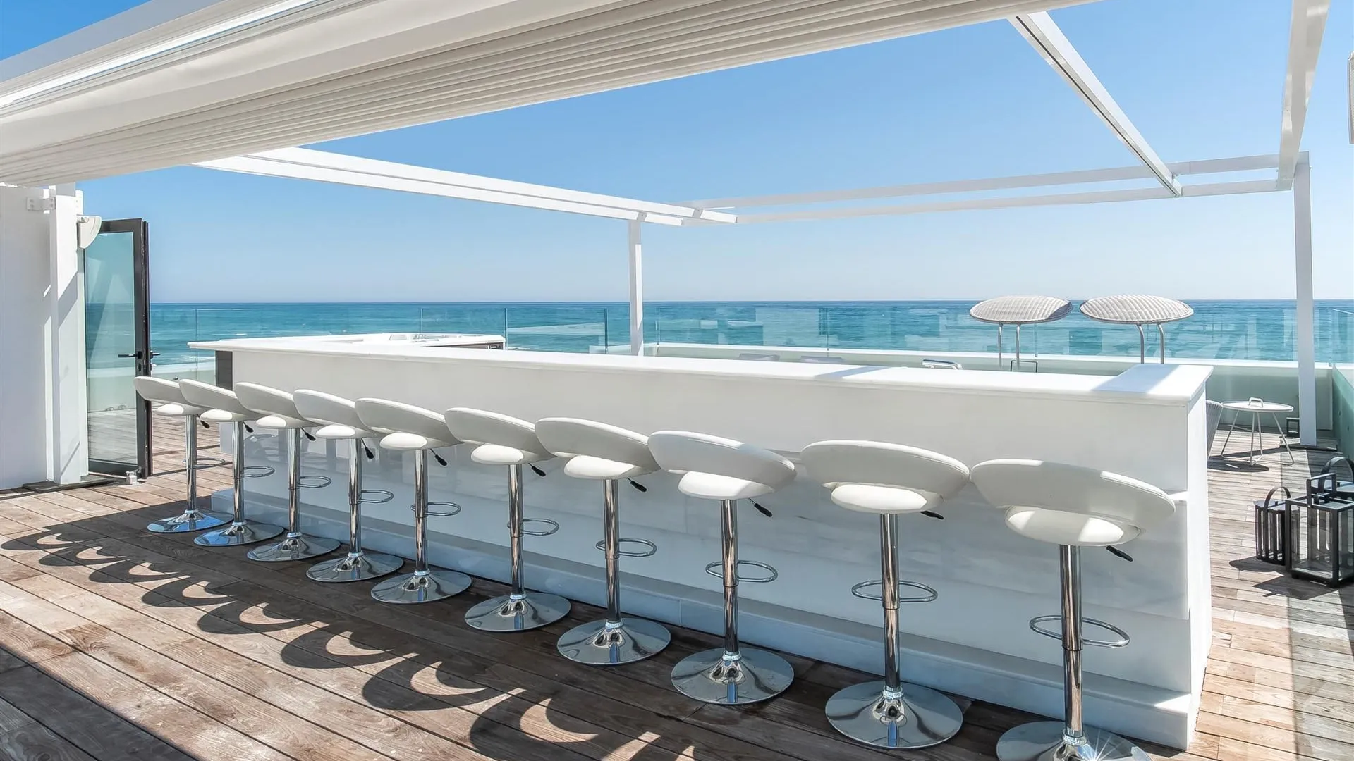 Villa de 6 dormitorios en venta en Las Chapas