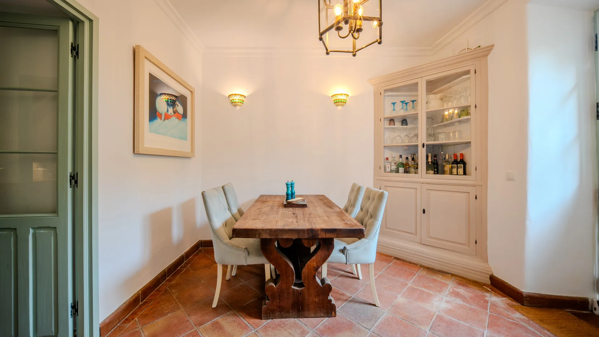 Se vende adosado en Estepona Casco Antiguo con 4 dormitorios