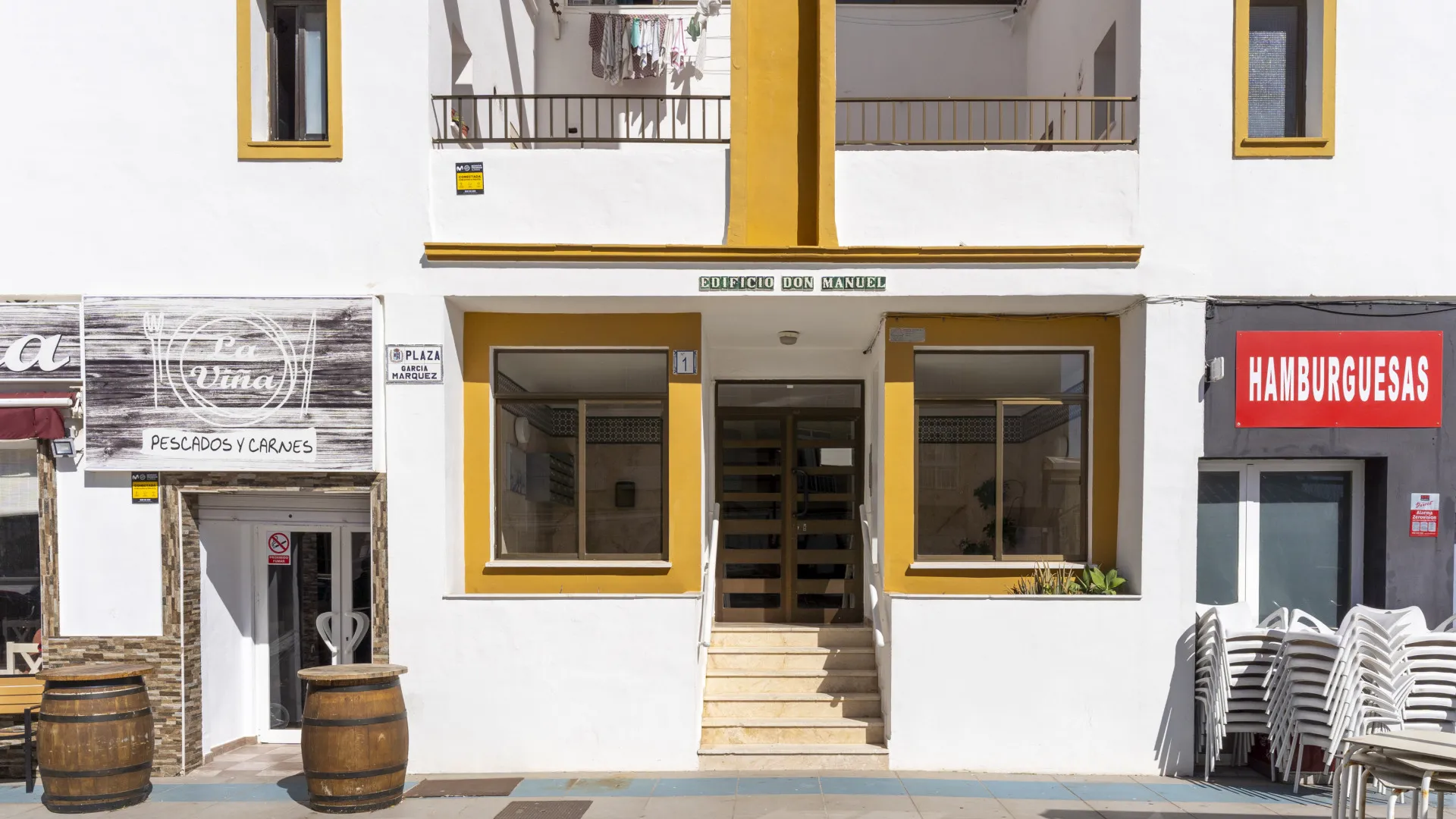 For sale Sabinillas apartment with 4 bedrooms