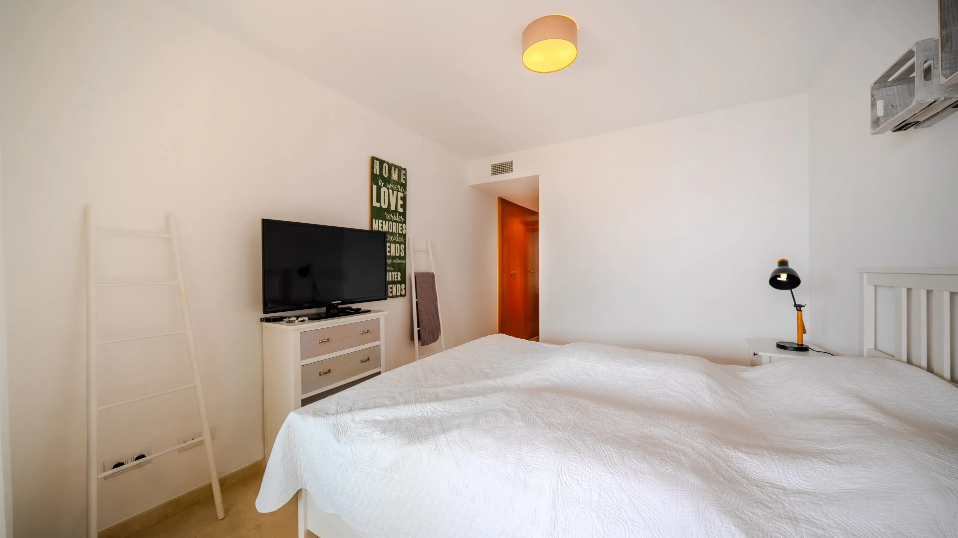 Buy Doña Julia apartment with 2 bedrooms
