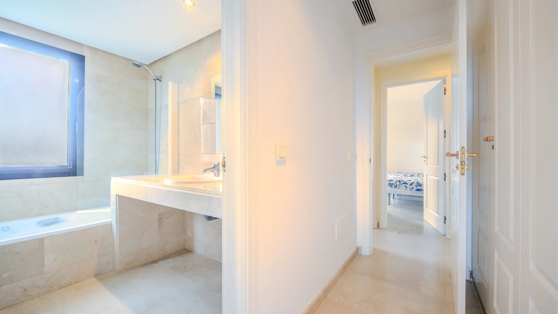 Apartment with 2 bedrooms for sale in Sabinillas