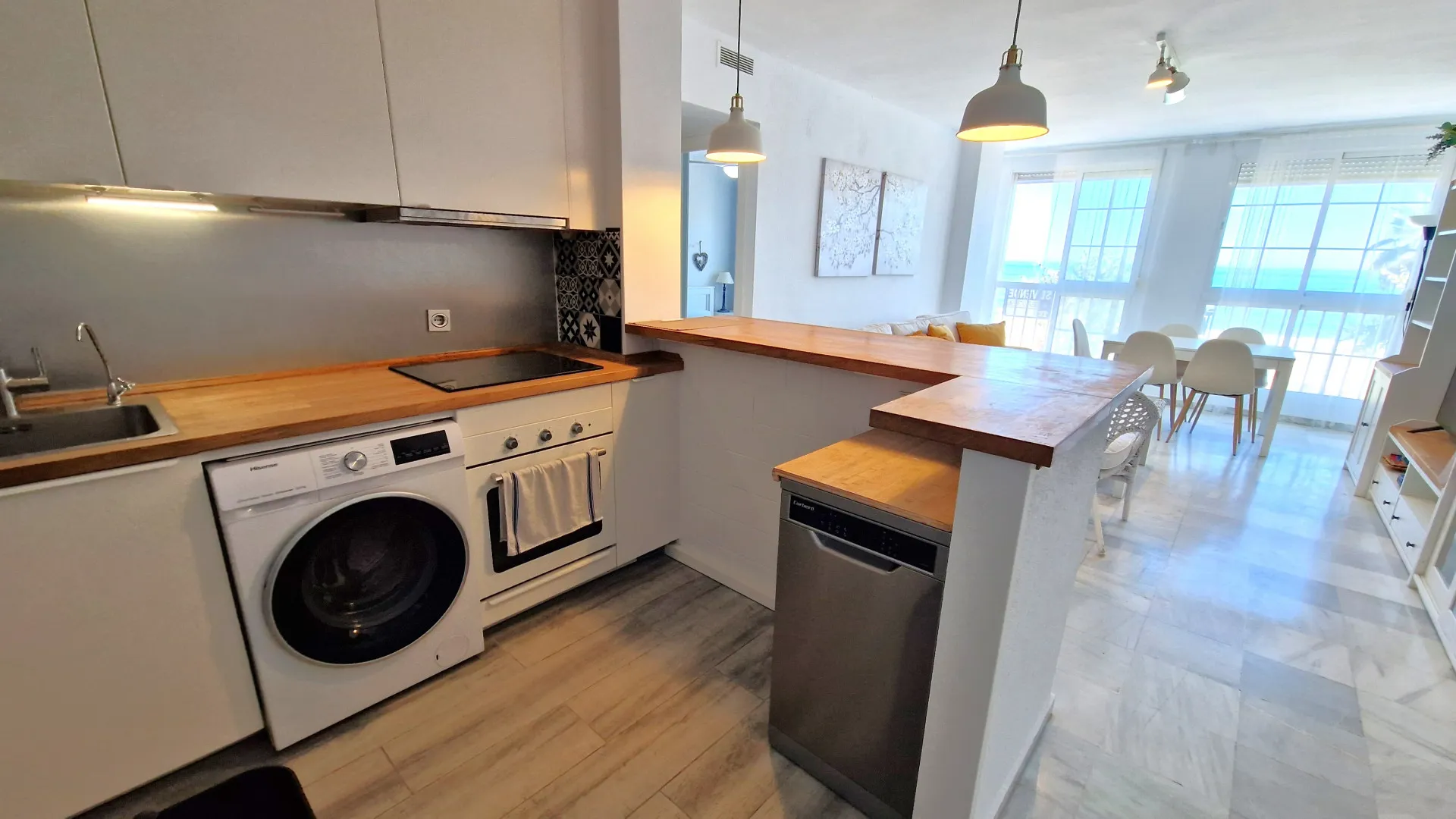 For sale Sabinillas apartment with 2 bedrooms