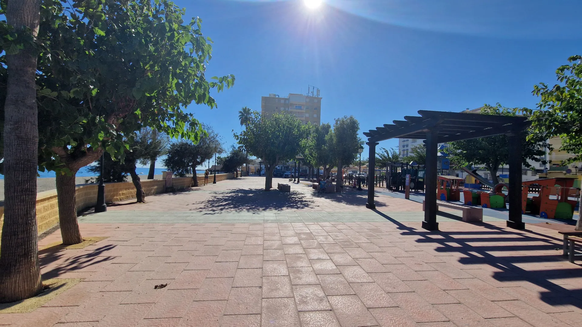 For sale Sabinillas apartment with 2 bedrooms