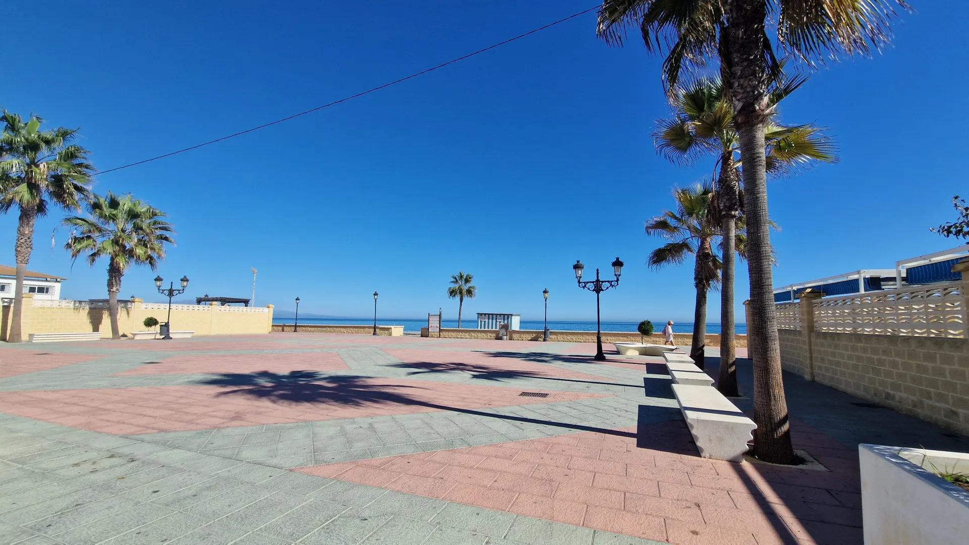 For sale Sabinillas apartment with 2 bedrooms