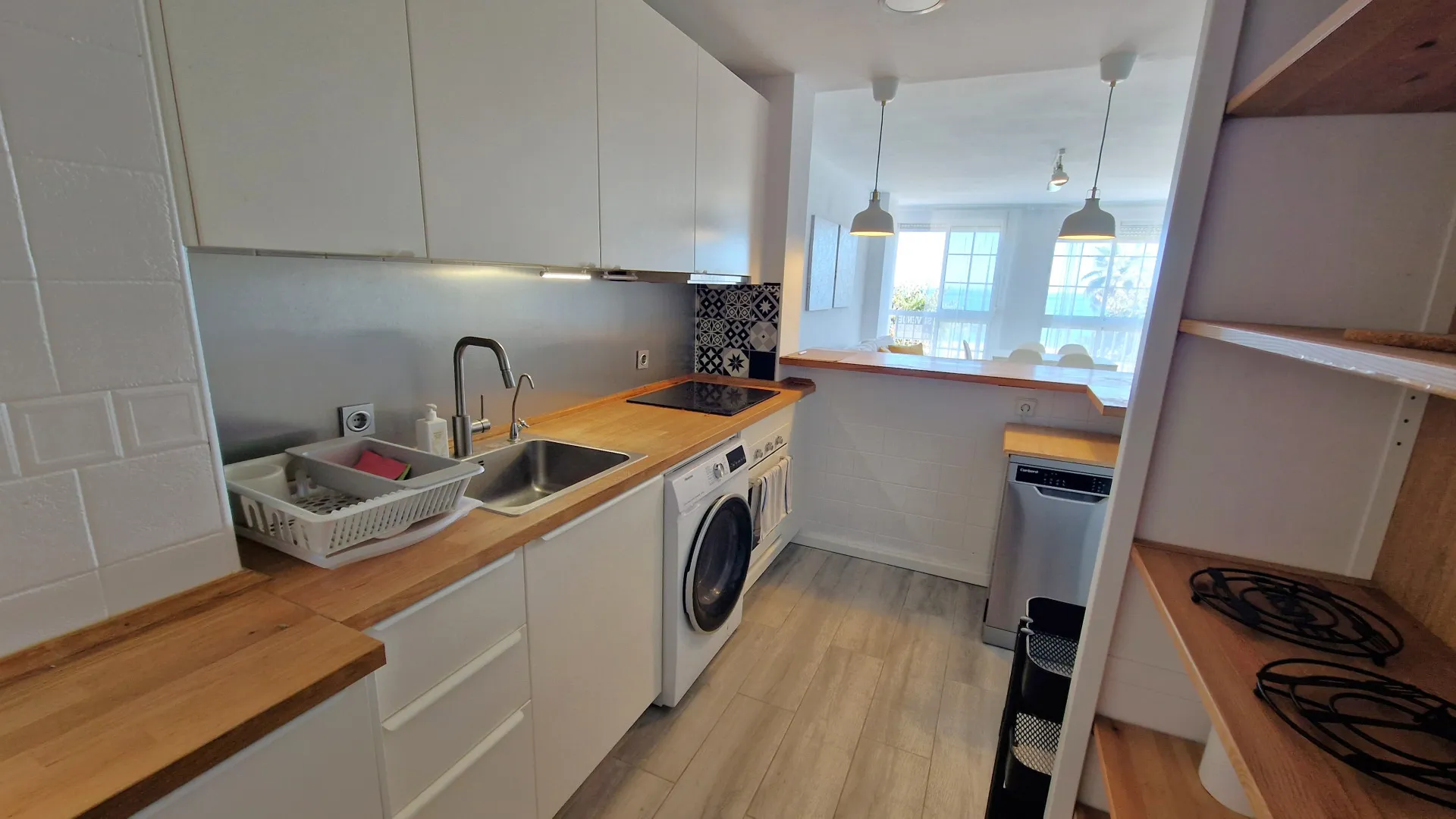 For sale Sabinillas apartment with 2 bedrooms