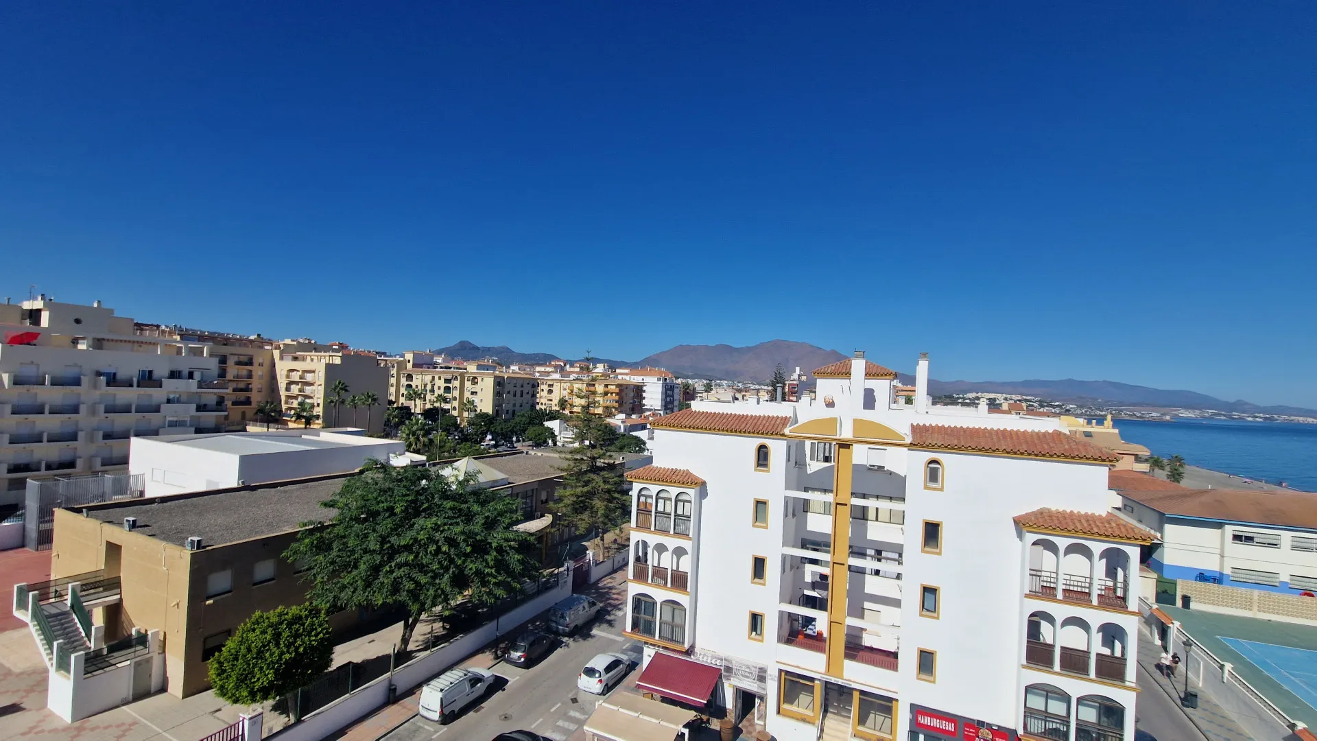 For sale Sabinillas apartment with 2 bedrooms
