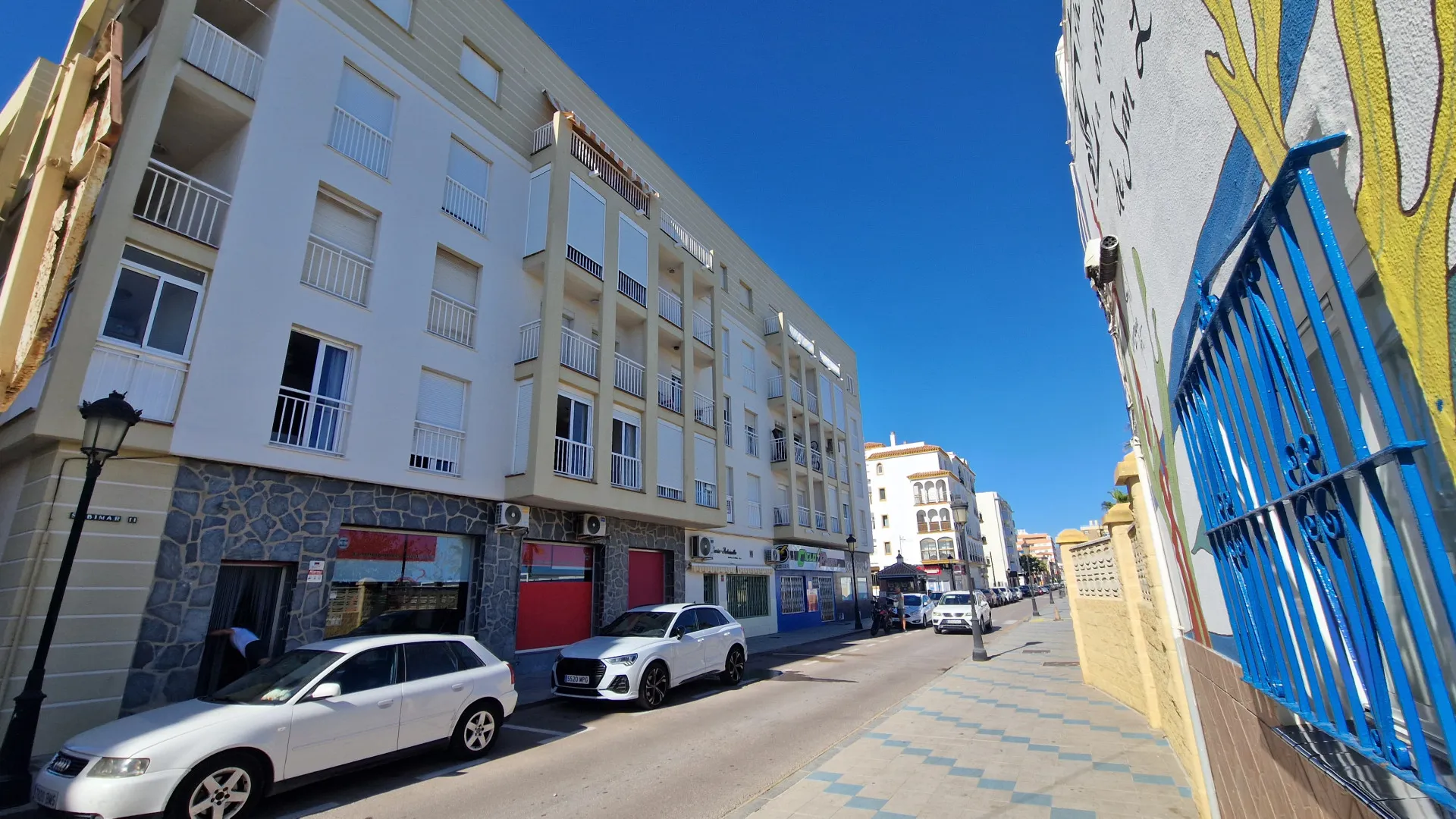 For sale Sabinillas apartment with 2 bedrooms