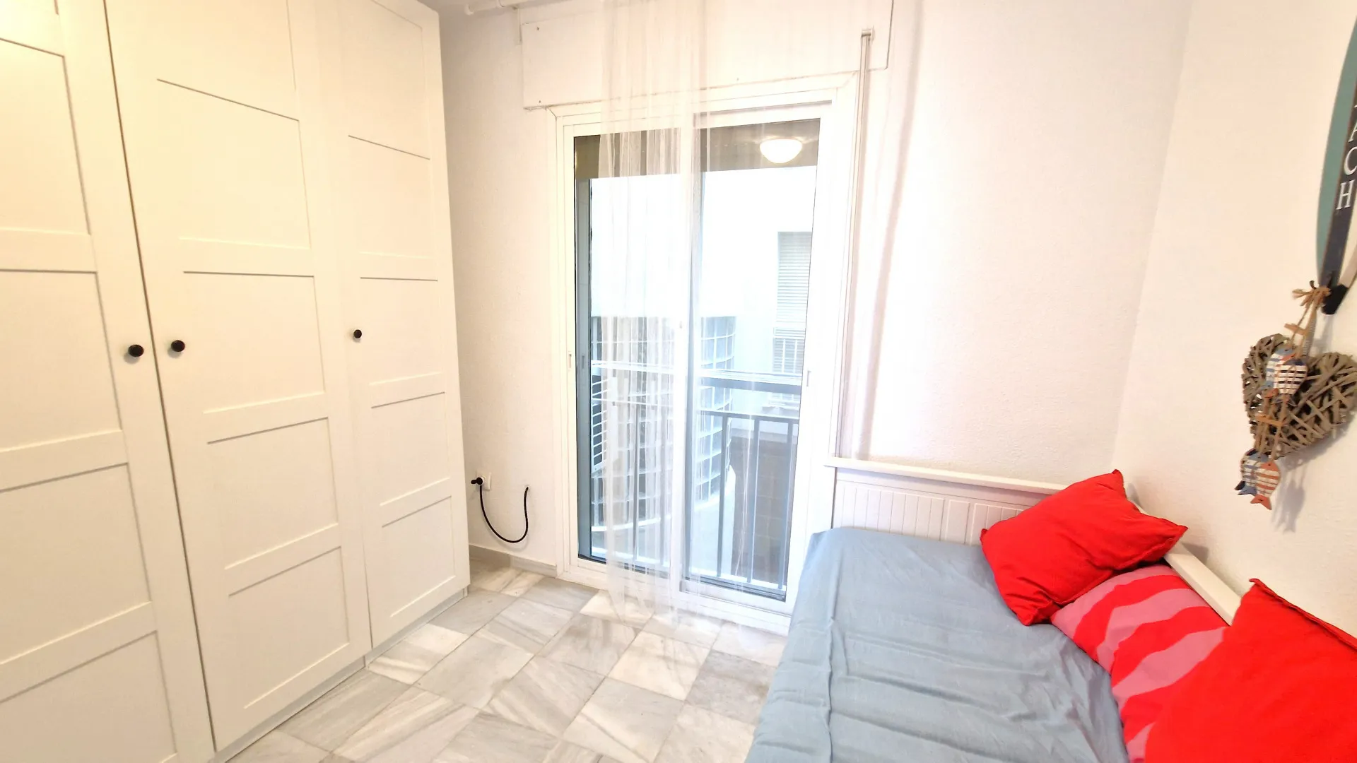 For sale Sabinillas apartment with 2 bedrooms