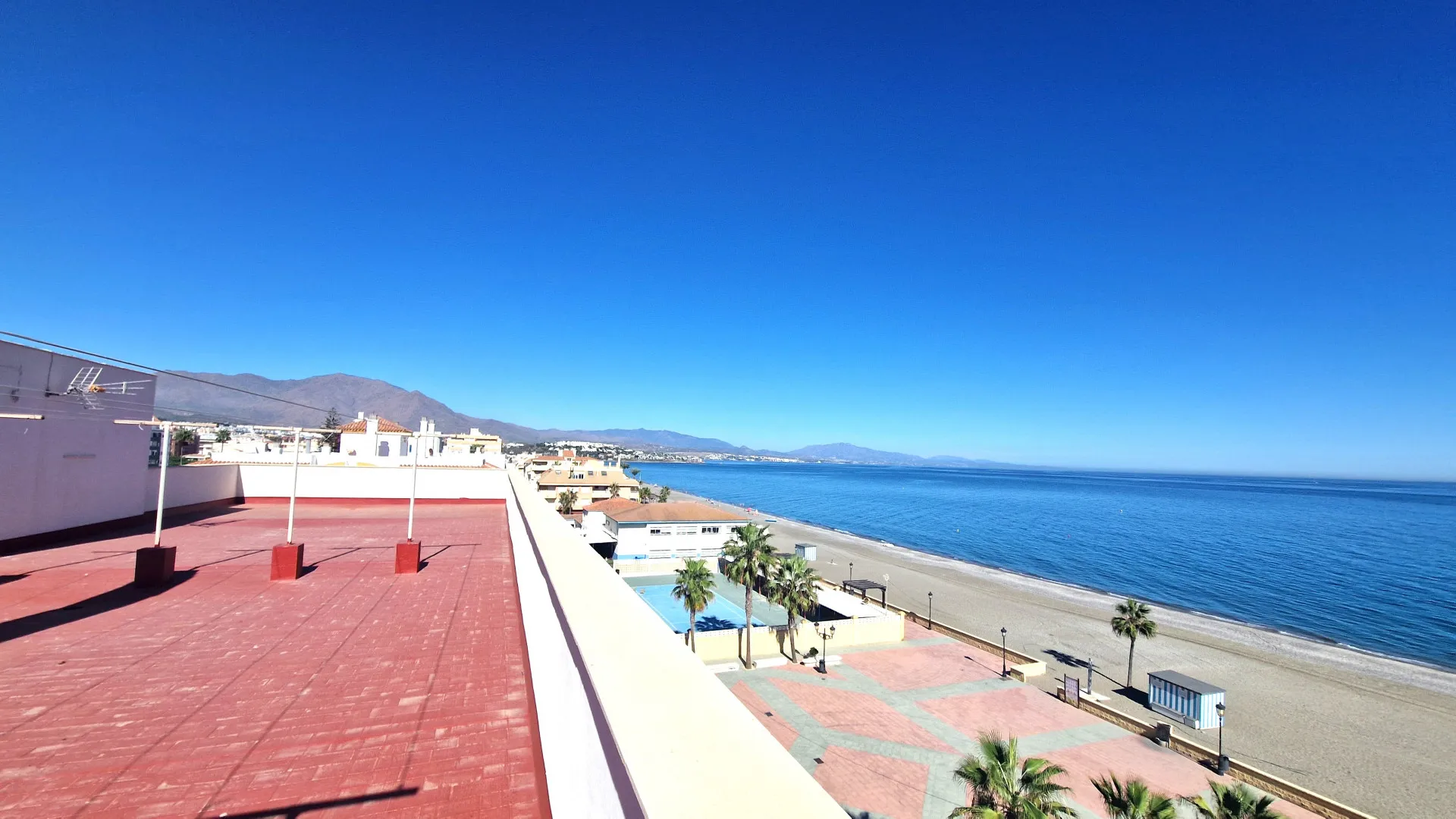 For sale Sabinillas apartment with 2 bedrooms