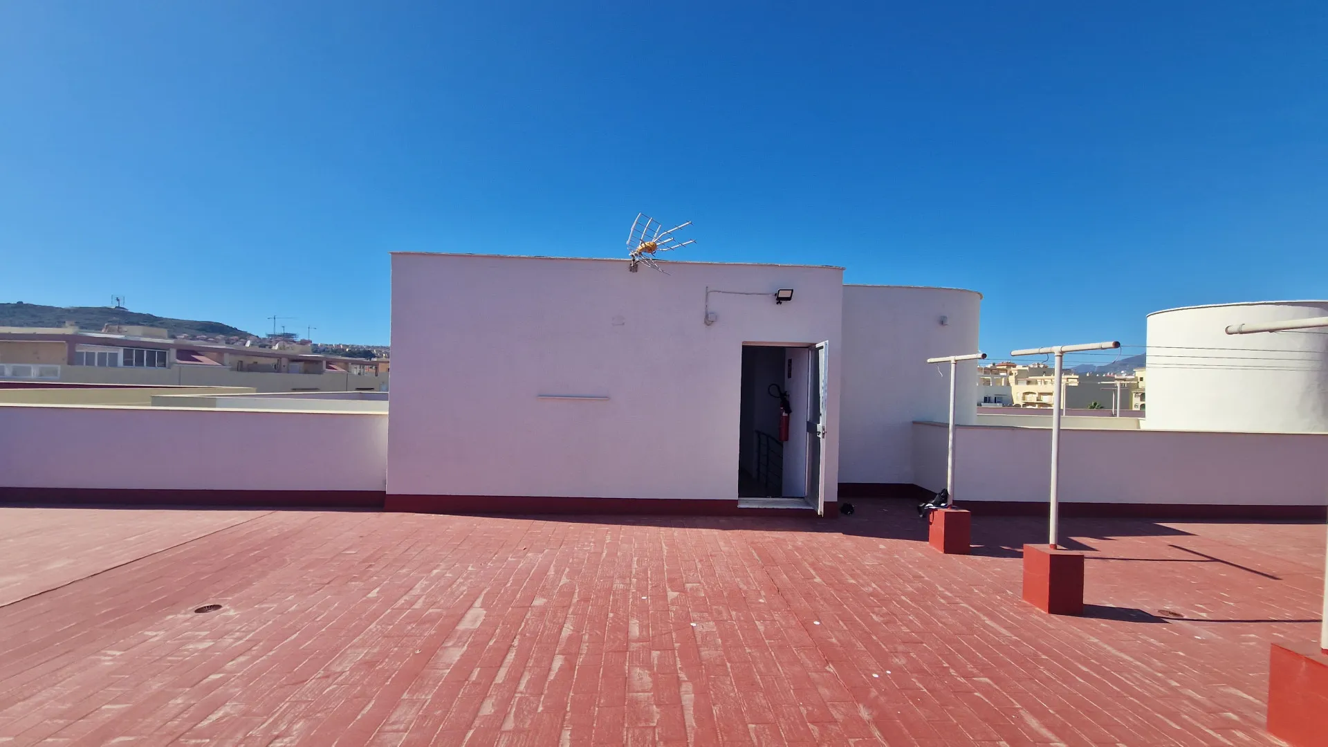For sale Sabinillas apartment with 2 bedrooms