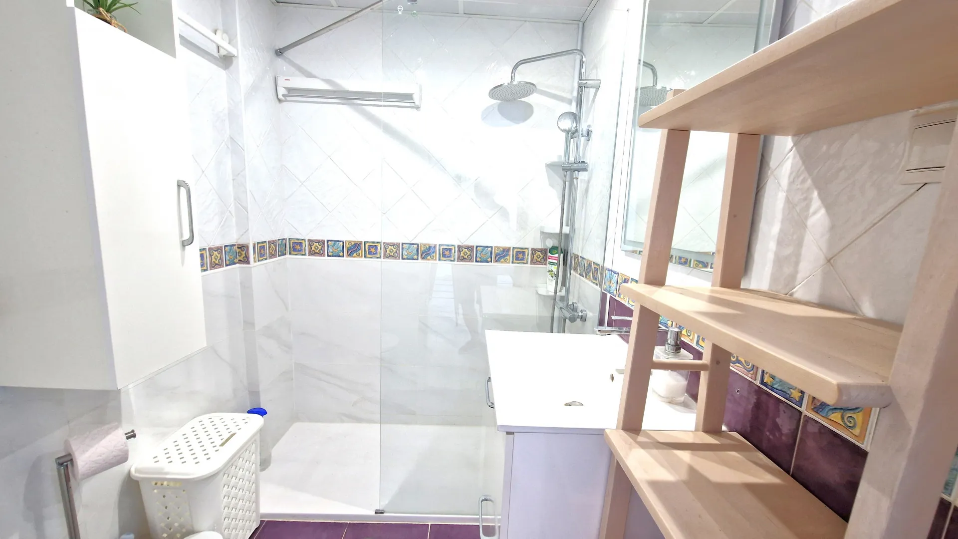 For sale Sabinillas apartment with 2 bedrooms