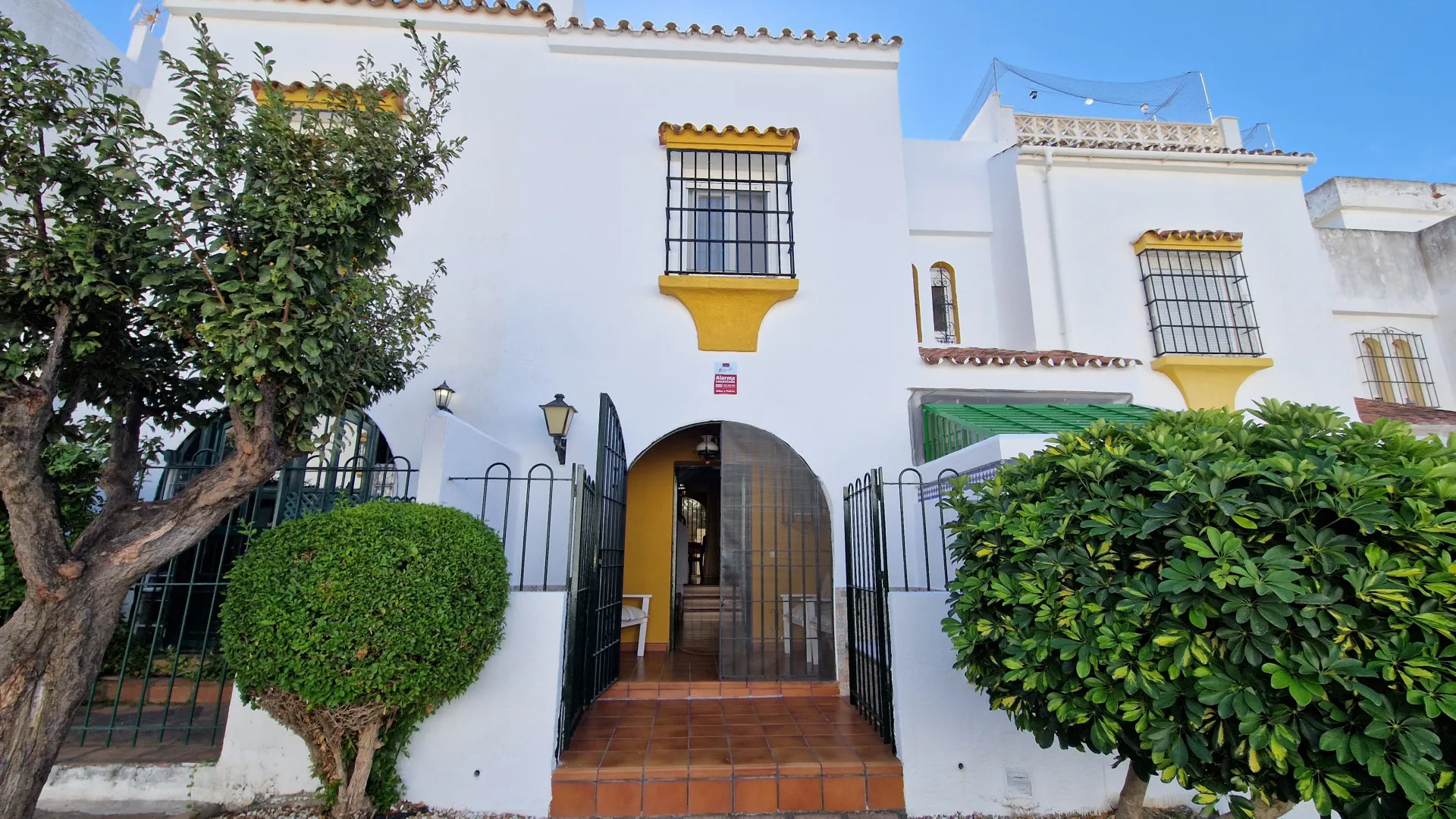 Adosado en venta en Marina de Casares