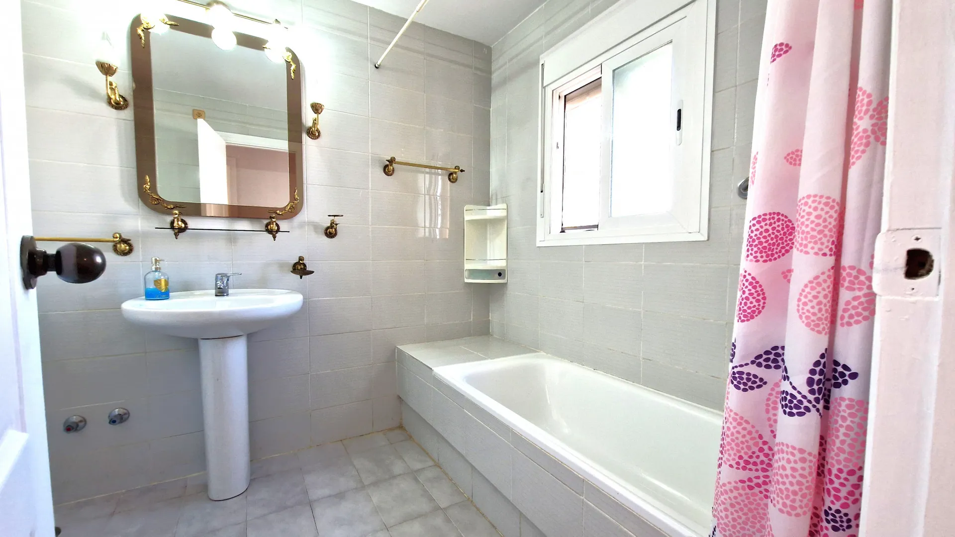 Adosado en venta en Marina de Casares