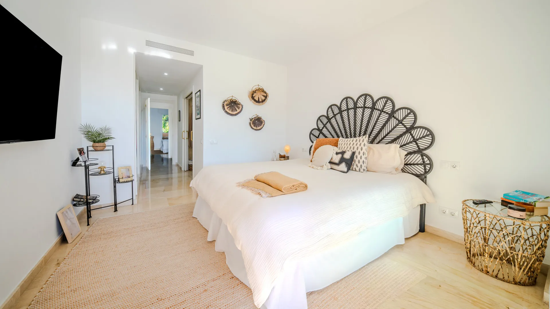 Ground floor apartment for sale in Los Granados de Duquesa with 3 bedrooms