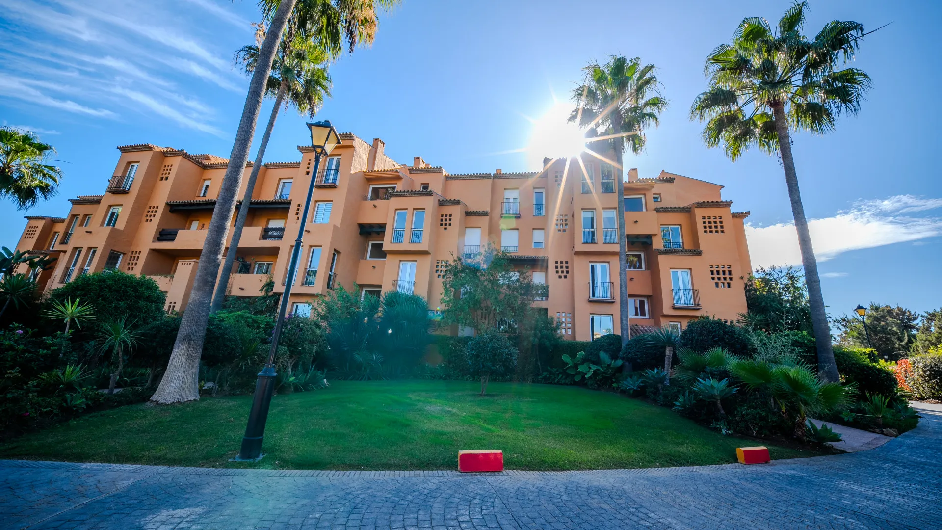 Ground floor apartment for sale in Los Granados de Duquesa with 3 bedrooms