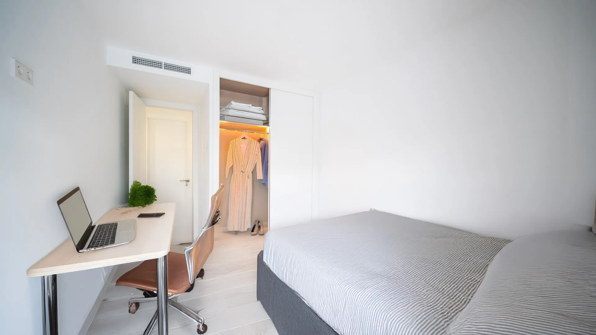 Ground floor apartment with 3 bedrooms for sale in Cancelada