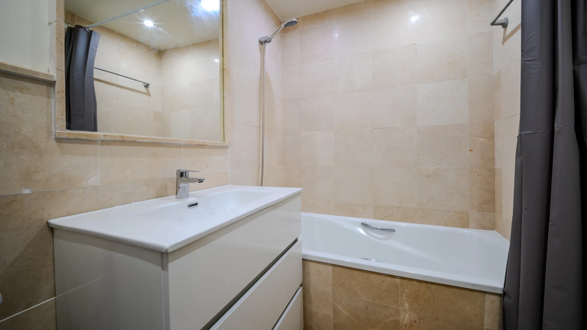 For sale Los Hidalgos 2 bedrooms apartment