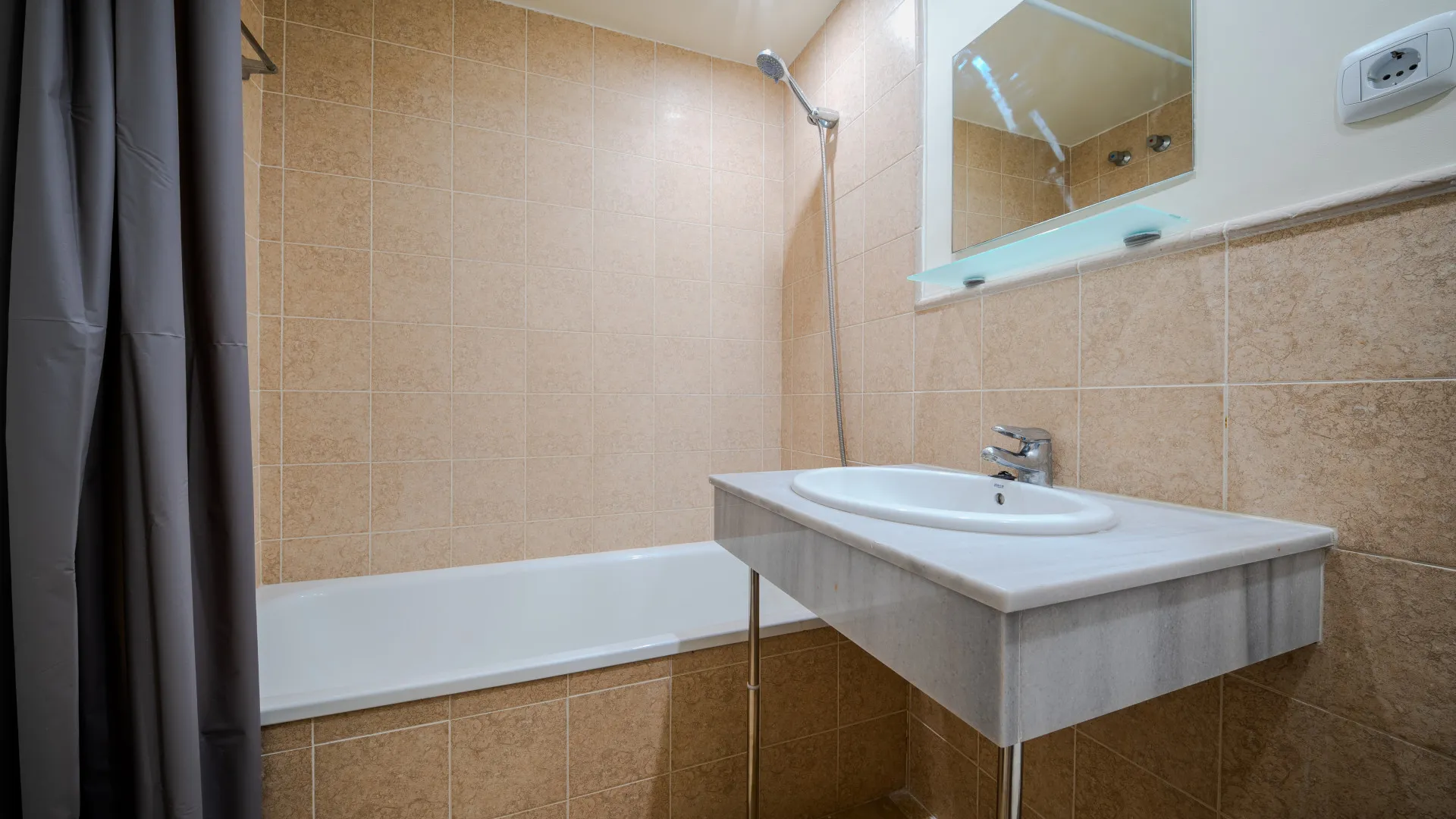 For sale Los Hidalgos 2 bedrooms apartment