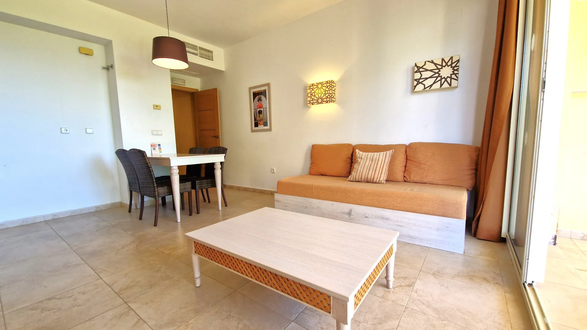 Bahia de las Rocas, apartamento planta baja con 1 dormitorio a la venta