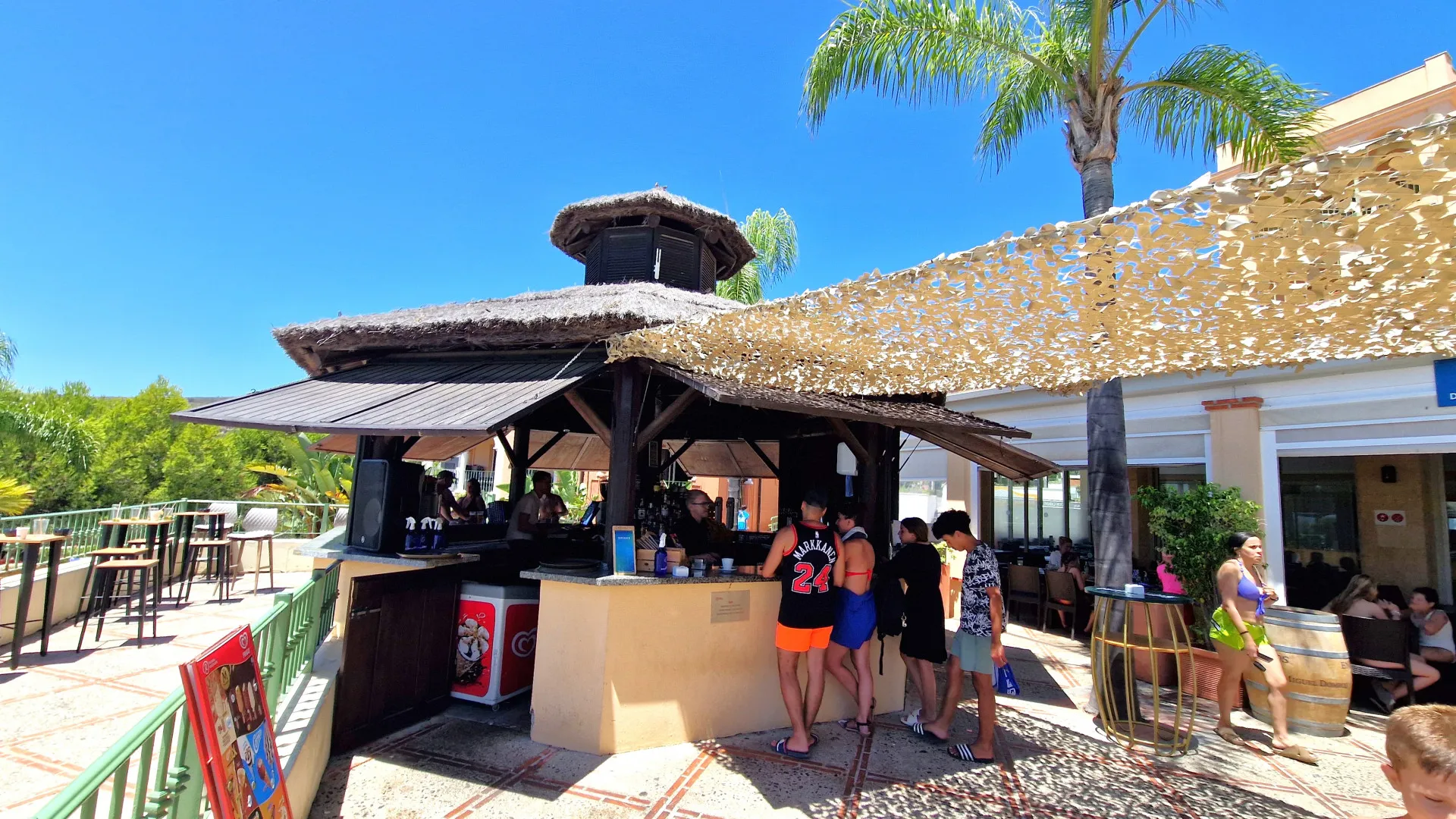 Bahia de las Rocas, apartamento planta baja con 1 dormitorio a la venta