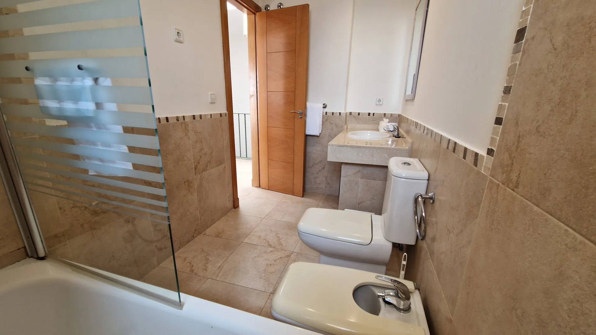 Bahia de las Rocas, atico duplex en venta de 3 dormitorios