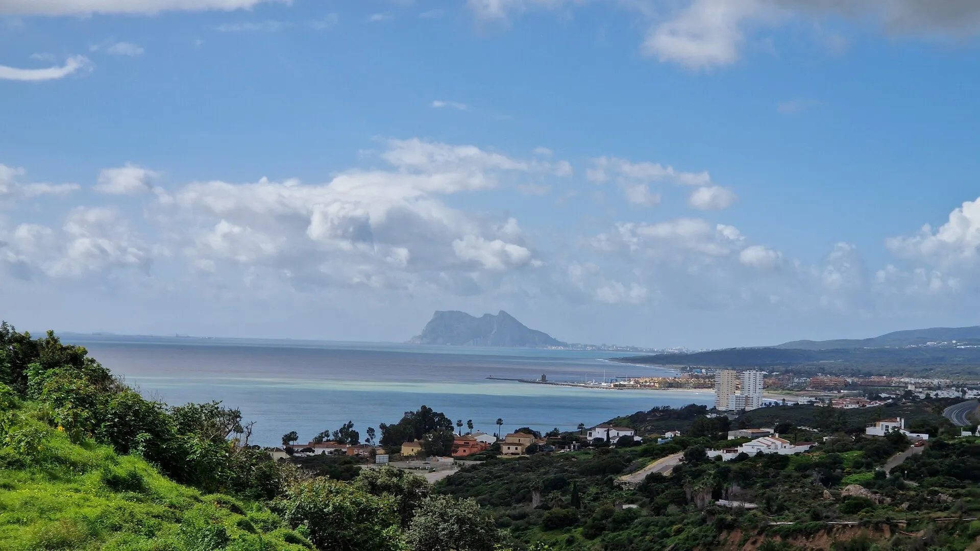 Bahia de las Rocas, atico duplex en venta de 3 dormitorios